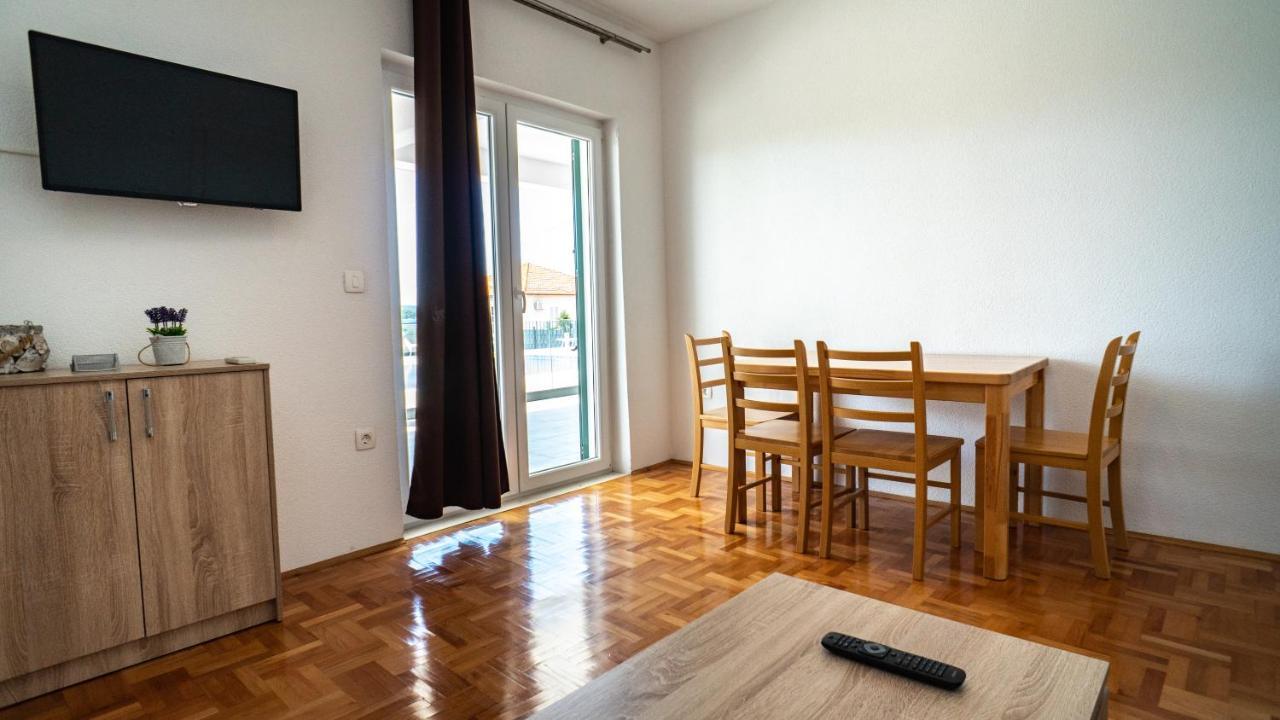 Calma Apartments Trogir Luaran gambar