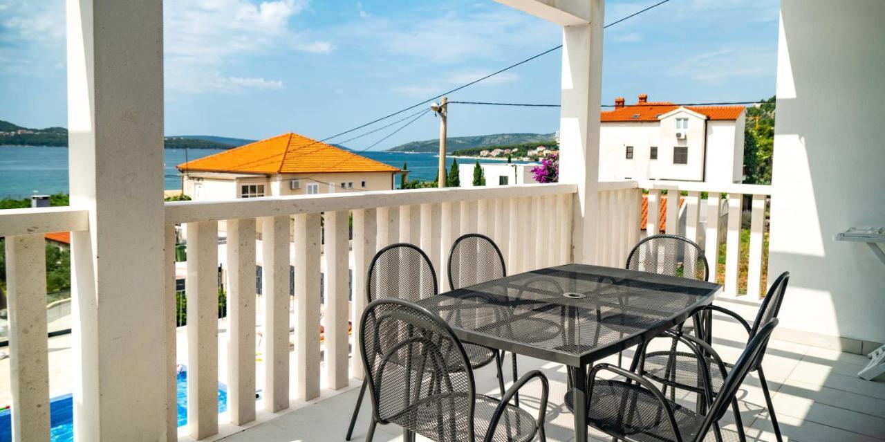 Calma Apartments Trogir Luaran gambar
