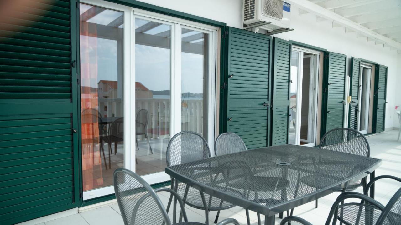 Calma Apartments Trogir Luaran gambar
